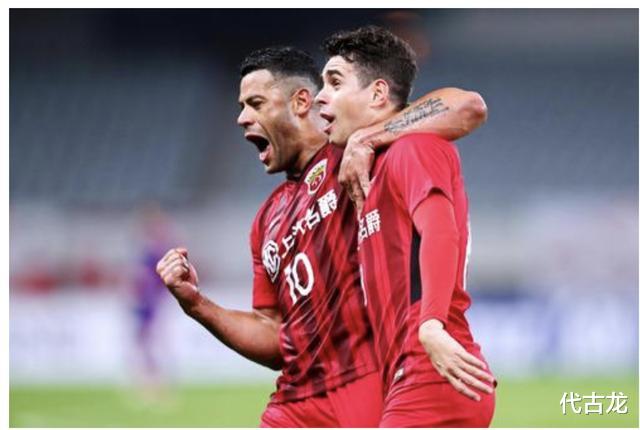 [上海上港]国足战上港首发浮现：洛国富搭档艾克森，王燊超迎战胡尔克