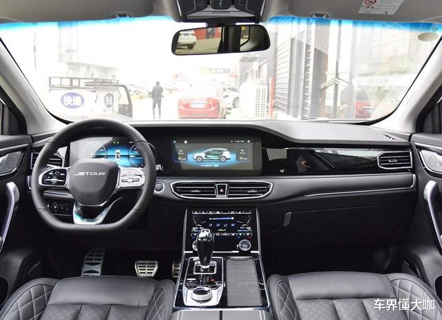 捷途|7口之家的福利！7.99万就能买到的中大型SUV，配置又升级