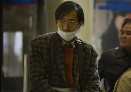 王传君■好友自杀,母亲离世,删掉660万粉丝的微博,他不叫“关谷神奇”