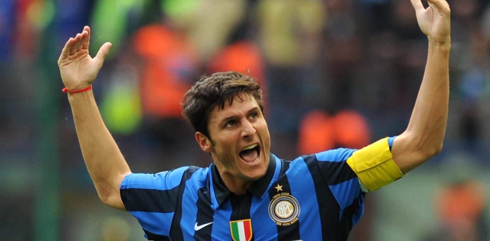 巴西队■足球历史上十大右后卫排行1-5：最后一个实至名归