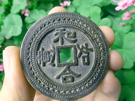 「枯木逢春」是穷是富,全有定数,一生有福禄的三个生肖