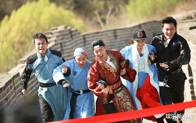 奔跑吧兄弟|《跑男》迎来100期纪念日，邓超陈赫鹿晗悉数登场，李晨baby郑恺泪洒现场