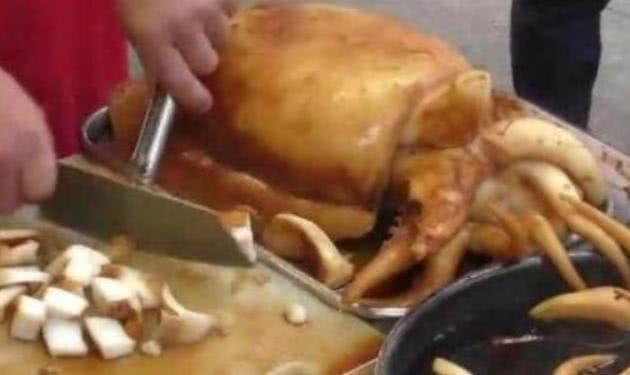 【豆腐】大娘街头卖天价“肥肉”，50元一斤，路人抢着要，每天可卖300斤！