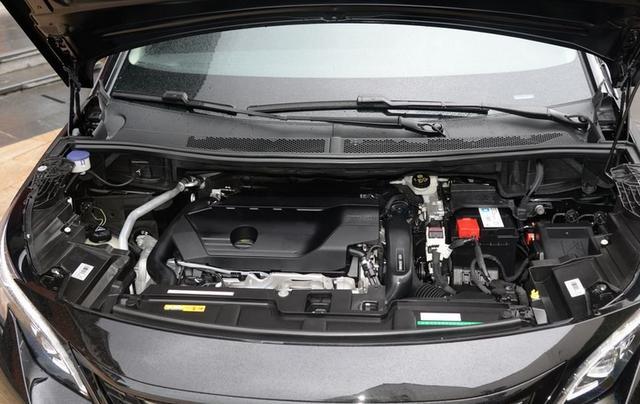 标致4008|“亏本卖”的合资车!16.97万跌至13.67万,比奔驰舒适,却没人懂