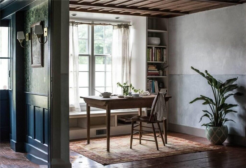 新房愣是装成了破旧老房子，卫生间让人瘆得慌，这怀旧情怀好特别