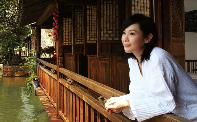 刘若英|刘若英，半年狂瘦40斤，公布懒人瘦身法：多喝3种饮品就能瘦