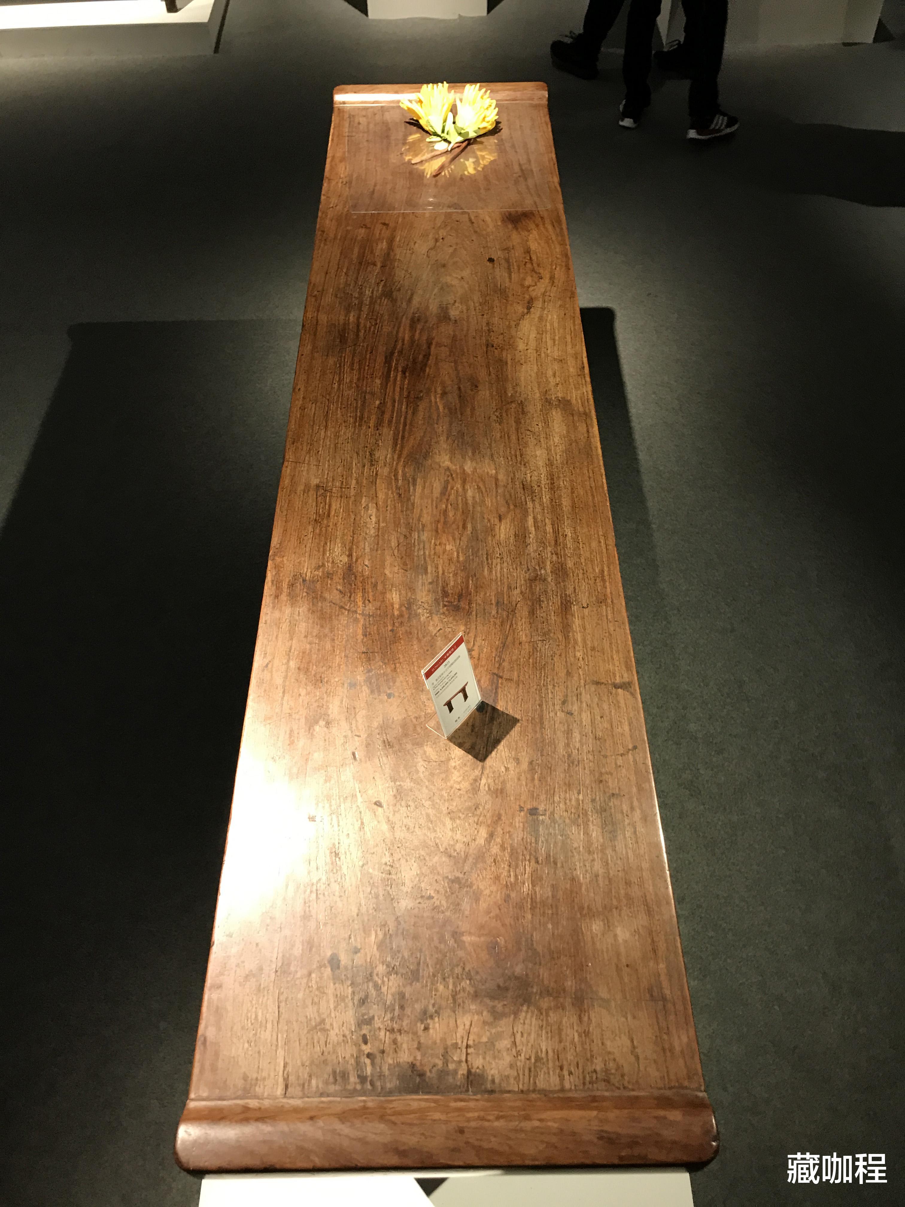 |好大一个漩涡形，黄花梨木纹中数第一