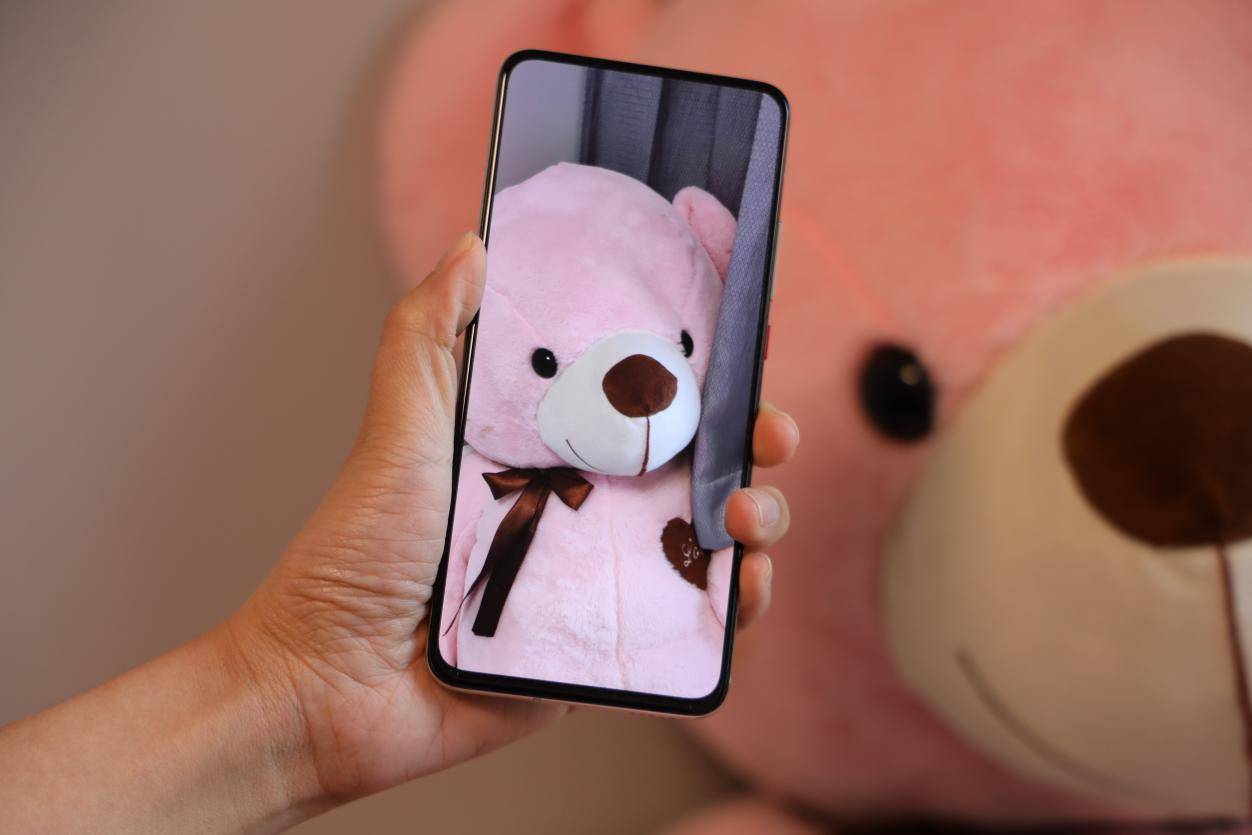 高通骁龙|看的“肉疼”，骁龙865机型跌至2K价位，网友：幸福来得好突然