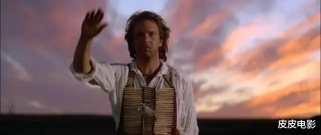 「与狼共舞」片长4小时，票房破20亿！上映时影院爆满，有人宁可站着也要看完