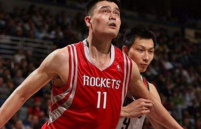 #姚明#当年鲁豫逼问姚明：跟中国人说话还用英语？姚明一句话让她语塞