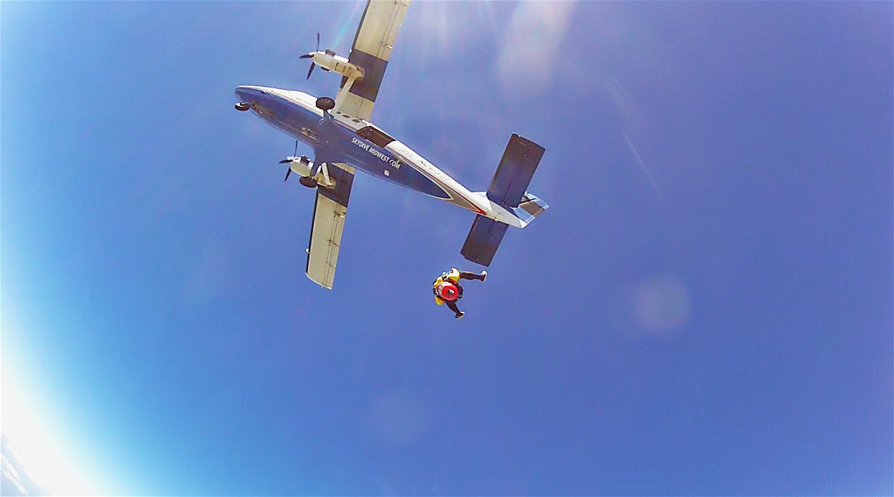 |要多高才可以摔死一只蚂蚁？恐怕多高都不可以