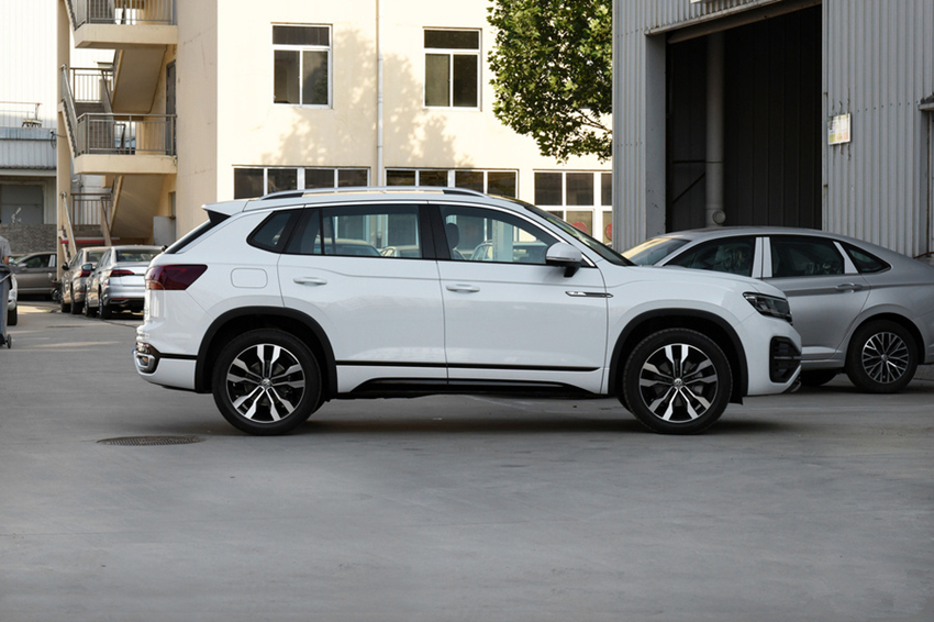 大众汽车■5月份再卖16312辆！大众用“尊严”换销量，狂跌5万，买CRV后悔了