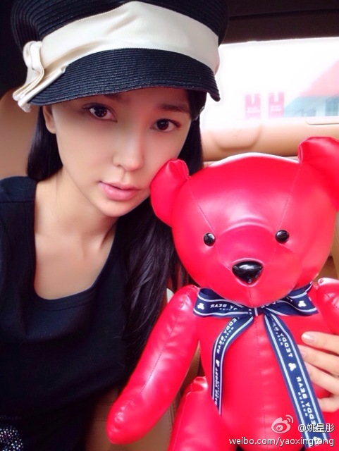 姚星彤|她撞脸杨颖,但身材却更完美,长期坚持健身,让她变得更优秀!