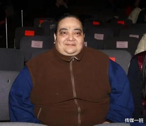 「赌王」赌王原配幼女何超雄:面对5000亿遗产无动于衷?背后另有隐情