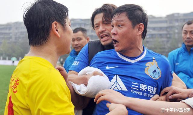 范志毅:川足魏群新职位曝光,曾和范志毅火爆对峙:你敢弄我王大爷