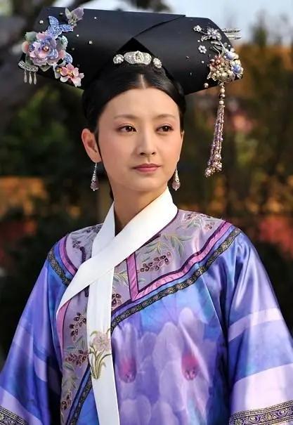 沈眉庄|甄嬛传:难怪沈眉庄靠只镯子就能复宠,你看她当天穿了啥?