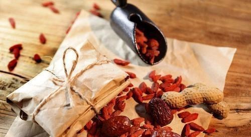 远路|古人讲：“老不泄残精，少不食壮火”，老祖宗的总结，有何深意？