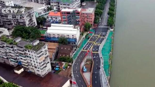 央视网新闻|广州“桥中房”事件住户发声 当地住建局回应来龙去脉