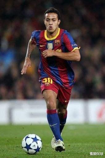 拜仁慕尼黑:萨内故事重演?这一次轮到拜仁自己 全能中场拒续约或转投利物浦