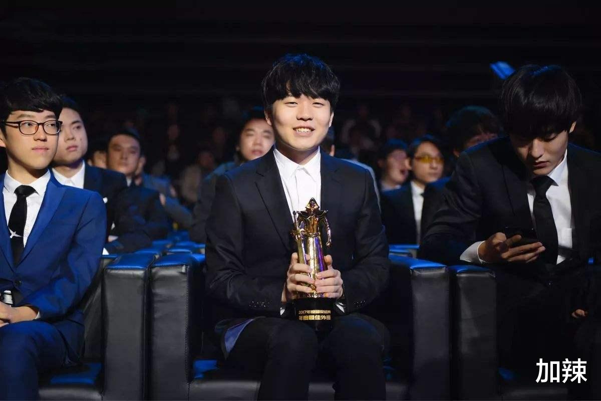 #lpl#LPL的港诡战队正式成立，佳慧担任主教练，这套阵容的实力有点强