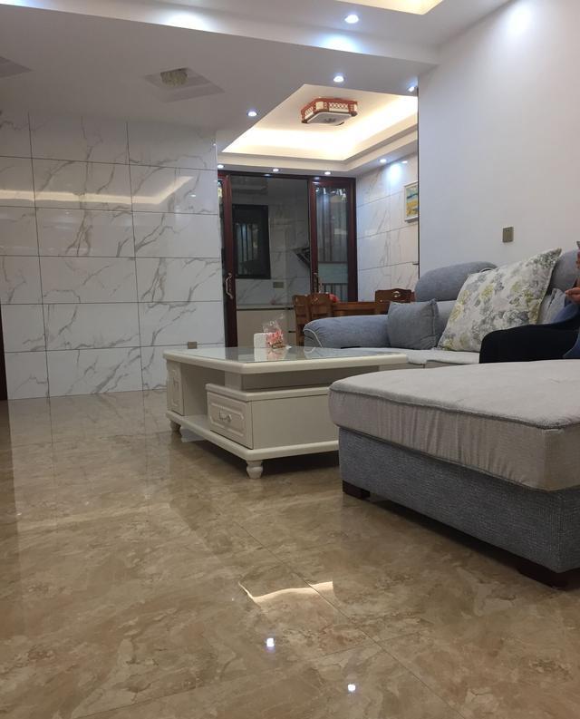 想晒晒我家新房，没想到却惹来一堆吐槽，心塞啊