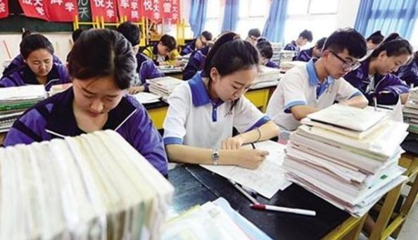 高考@临近高考前三种药成爆款，药店都要卖脱销，听到第三种绝对想不到