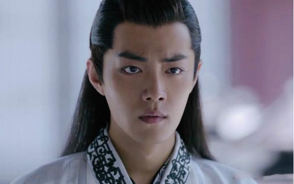 肖战|肖战古装被嘲，《斗罗》打光害了他，《陈情令》才是他最大保护色