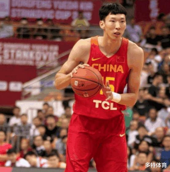 【周琦】中国篮球狂输63分！一战让人失去希望，除了周琦也没人拿得出手了