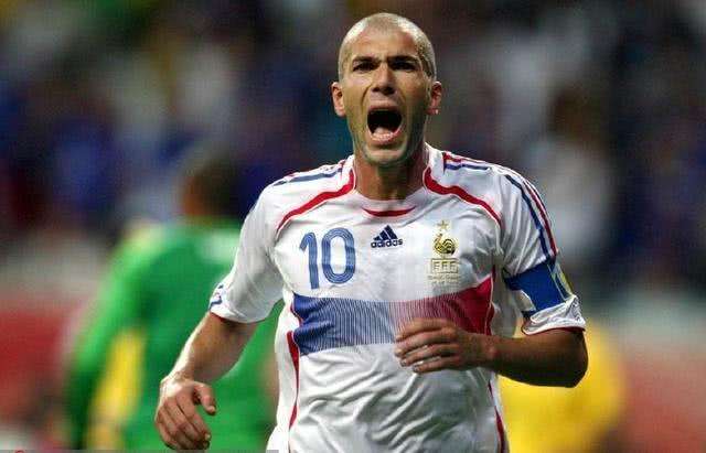 C罗@21世纪足坛五大最佳球员，C罗垫底，榜首当之无愧