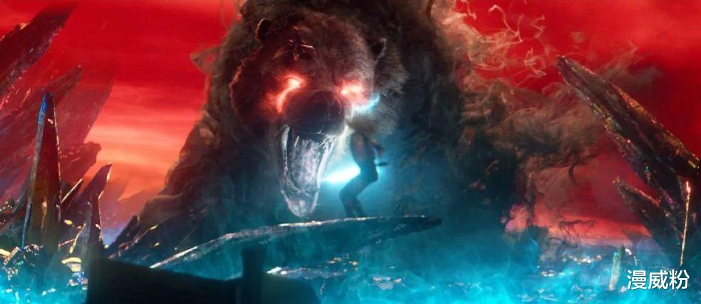 「漫威」漫威最惊悚电影晒出新剧照，这个没有脸的反派，太吓人了