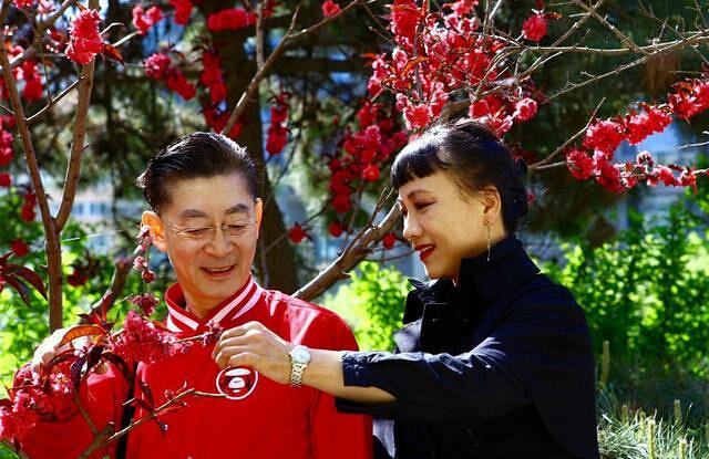 明星|这六对明星居然是夫妻，八戒和小龙女终成眷属，最后一对就尴尬了