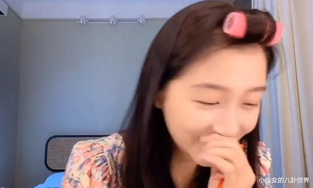 |关晓彤\四分之三减龄妆\火了,看妆前妆后对比,确定没回到18岁?