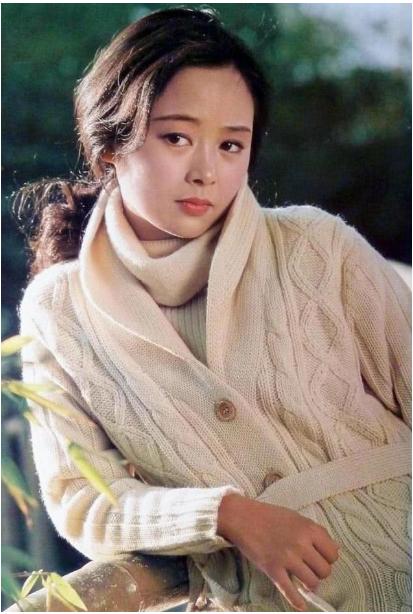 [张瑜]张瑜的悲喜人生：23岁成超级影后，为事业远赴美国，与丈夫离婚