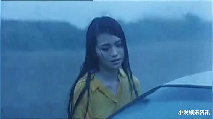 成龙■成龙：别看这电影阵容强大，里面的演员都被黑社会用枪逼着拍的