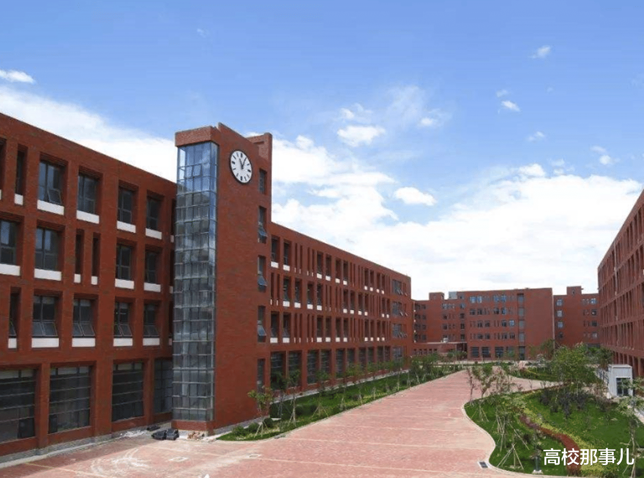 北京市：这所高校被称为“公务员的摇篮”，毕业就能当公务员，概率高达90%