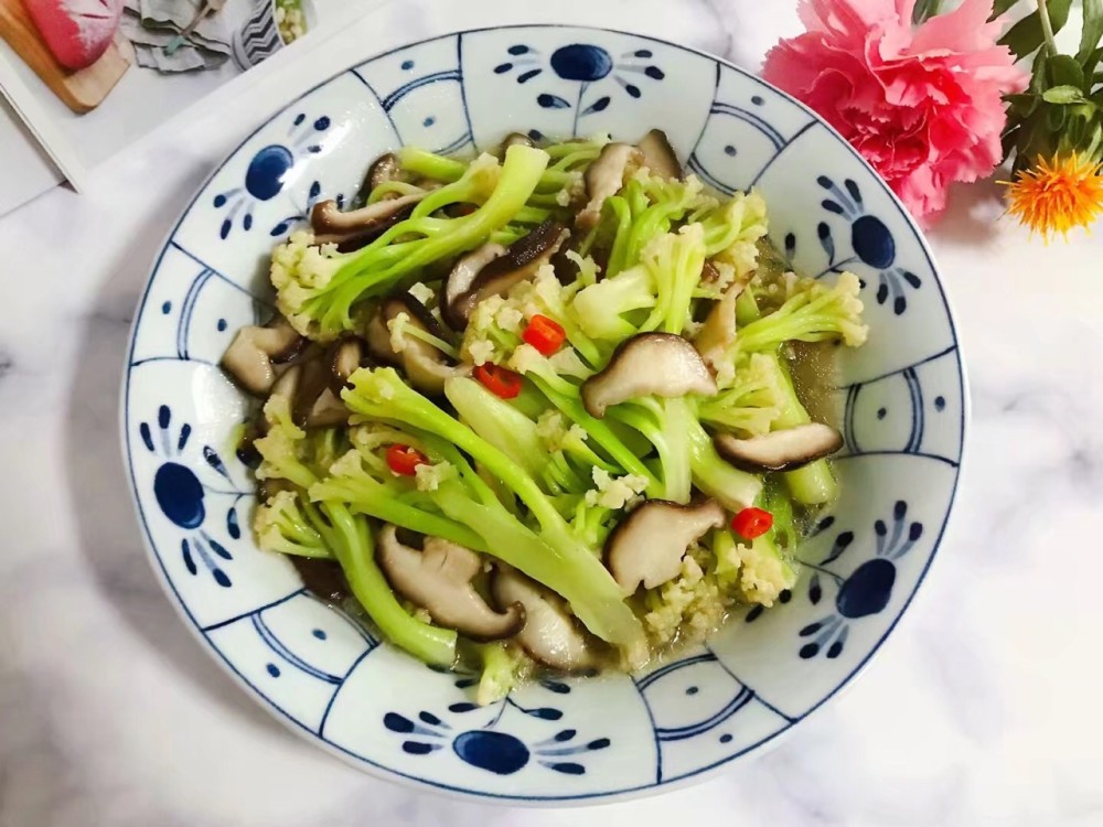 「香菇」三月，宁愿少吃猪肉，也别放过此菜，赶走癌细胞，肝脏越来越健康
