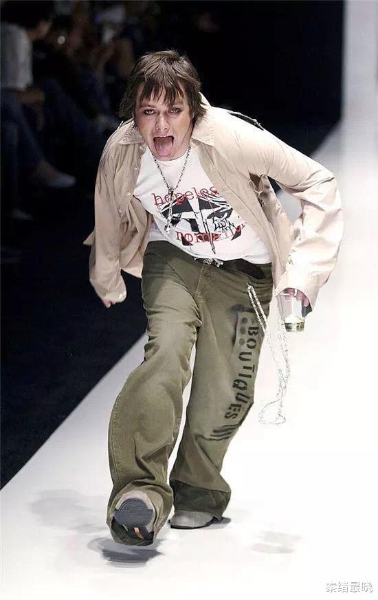 爱德华·弗朗|他曾是和小李子比帅的世界第一美少年，现在却成啤酒肚秃顶大叔