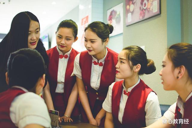 大学|让男生“垂涎三尺”的4个大学专业，就业待遇高，脱单不用愁