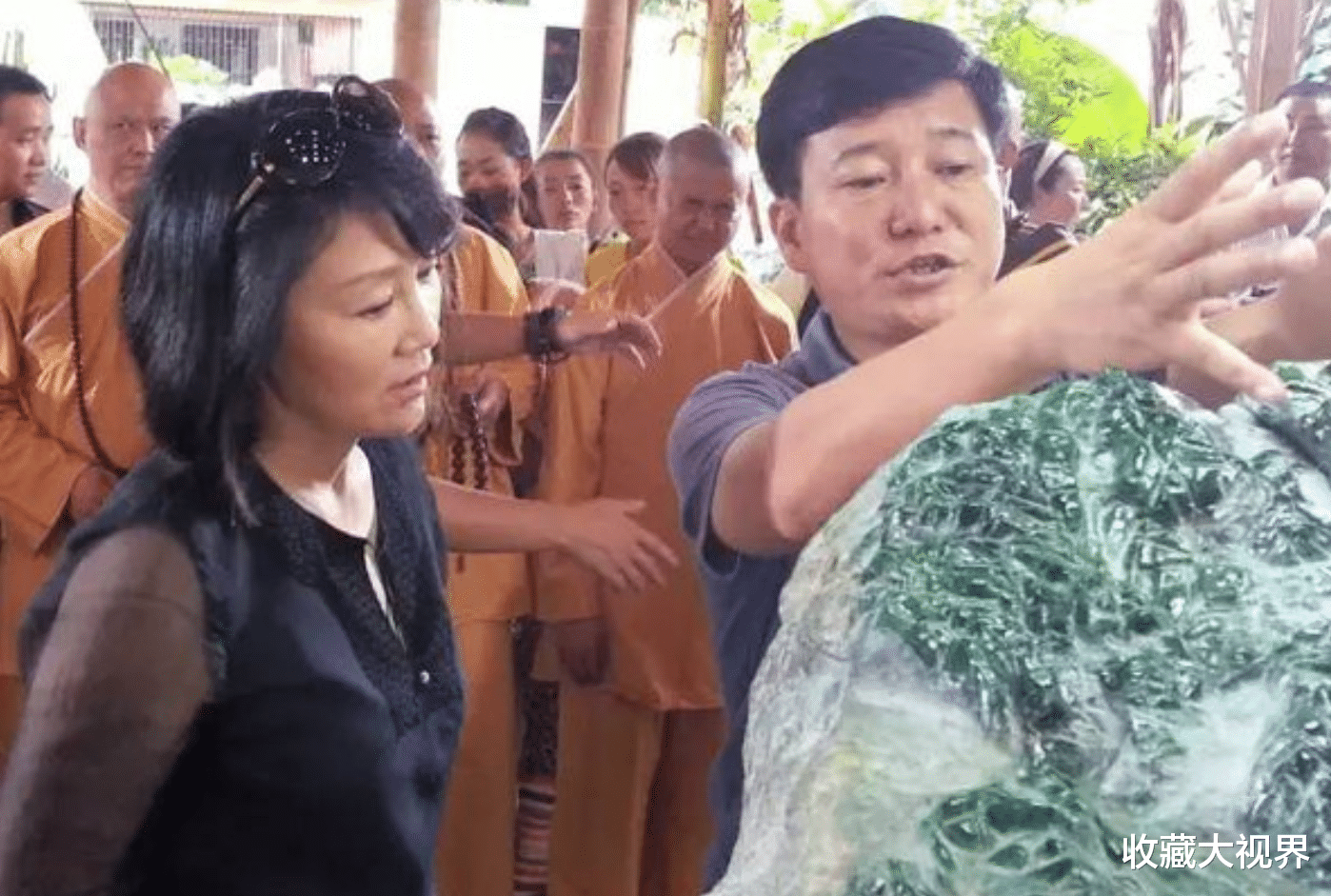 |10年前富商捡漏一块石头，放话只要切开能赚50亿，至今无人敢接手