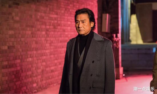 『佘诗曼』佘诗曼新片未映先火，看到男主角后，网友：票房稳稳的！