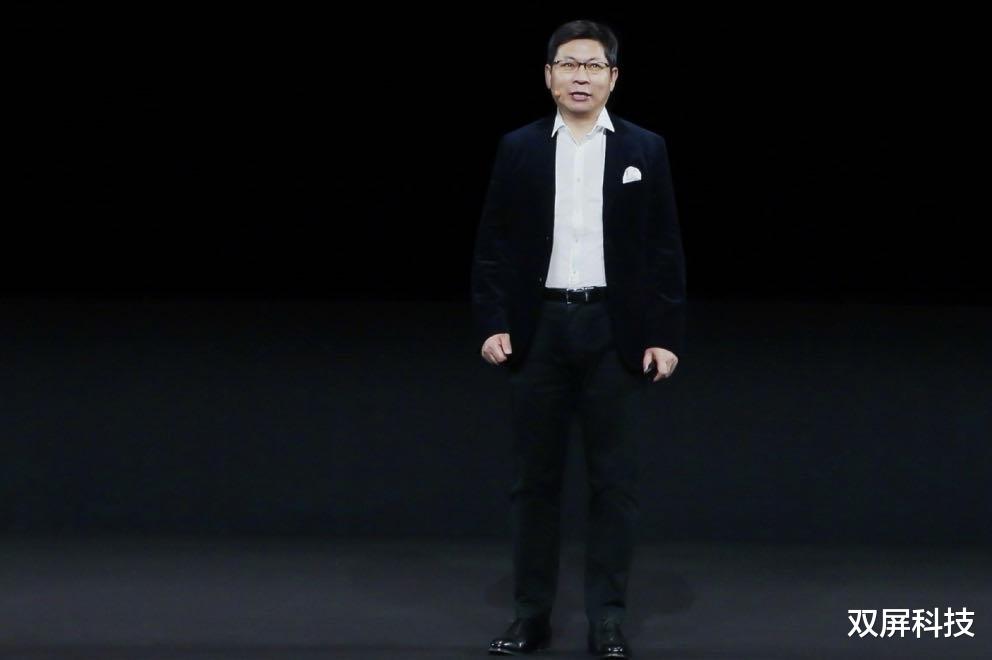 「华为p40」余承东宣布好消息，华为P40发布会还有大招没上，网友：明白了！