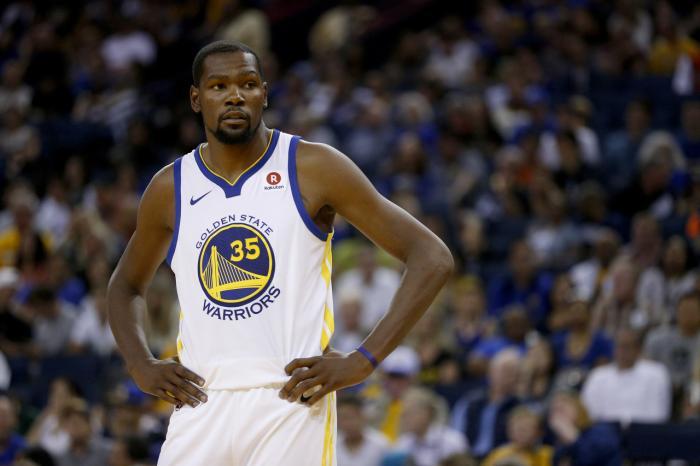 『湖人队』拒绝加盟湖人，放弃跟随詹皇浓眉冲冠，61+18巨星宣布自己决定