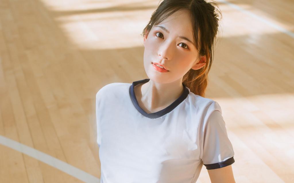 西施有术 女生的这三个动作，就是想把你推开了