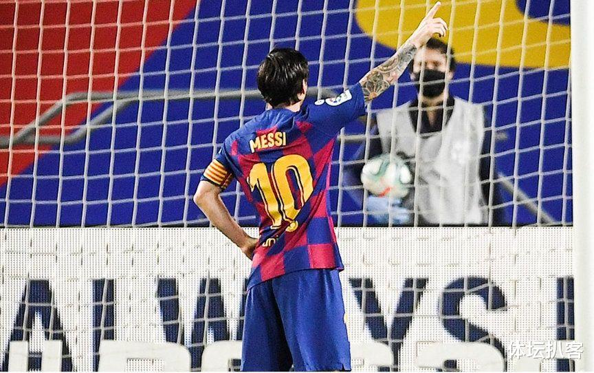 梅西：1张神图，1个神作，梅西进球后伸出1根手指，球迷：神一般的存在！