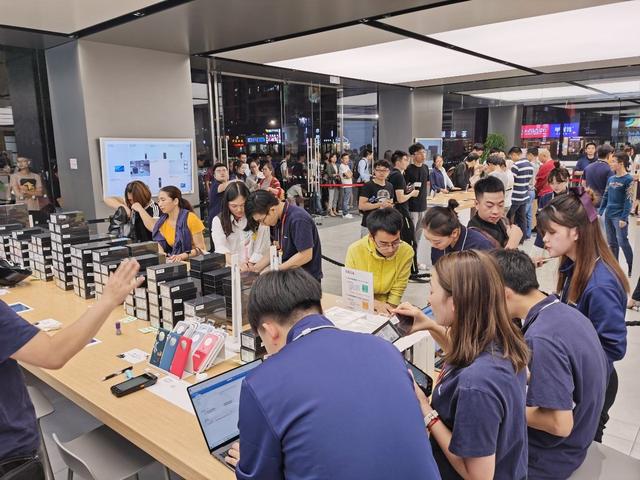 华为手机|华为手机虽好,这三款才是懂华为手机的最爱,用个二三年也没问题