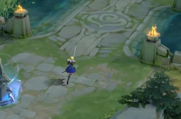 移动端推塔类|夏洛特第一件该出啥？青铜：无尽，钻石：黑切，王者：出它乱杀