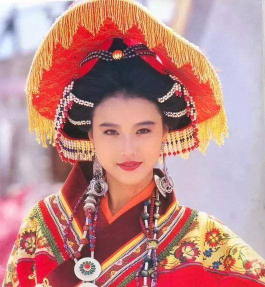 『电视剧』回忆：香港电视剧中的 30 位古装美女