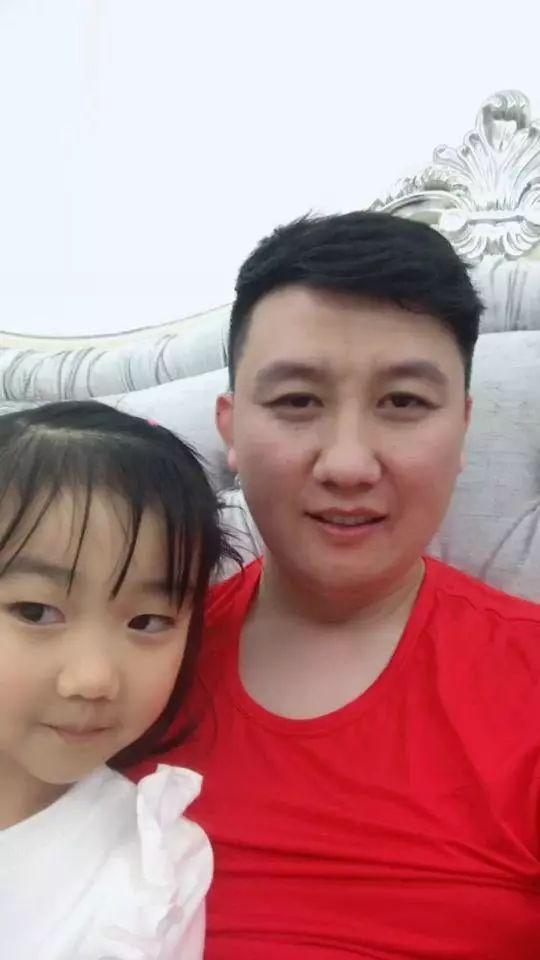 杨树林：杨树林17岁与230斤胖丫相恋，妻子120斤锒铛入狱后，至今还在苦等