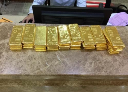 「国债」银行员工透露:为何卖出去的金条,银行不愿意回收