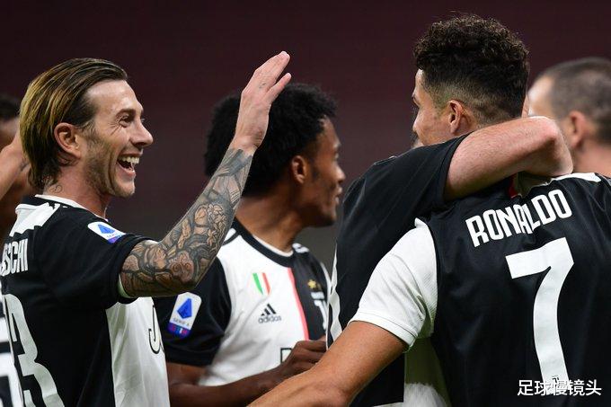 姚明|26-22！C罗甩开梅西，代表曼联皇马尤文完成30+进球，足坛神迹